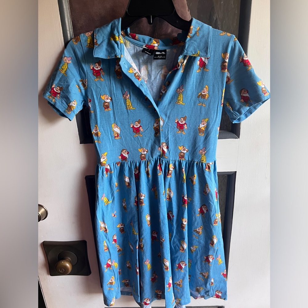 Cakeworthy Snow White & the Seven Dwarfs All Over Print Dress Size Medium